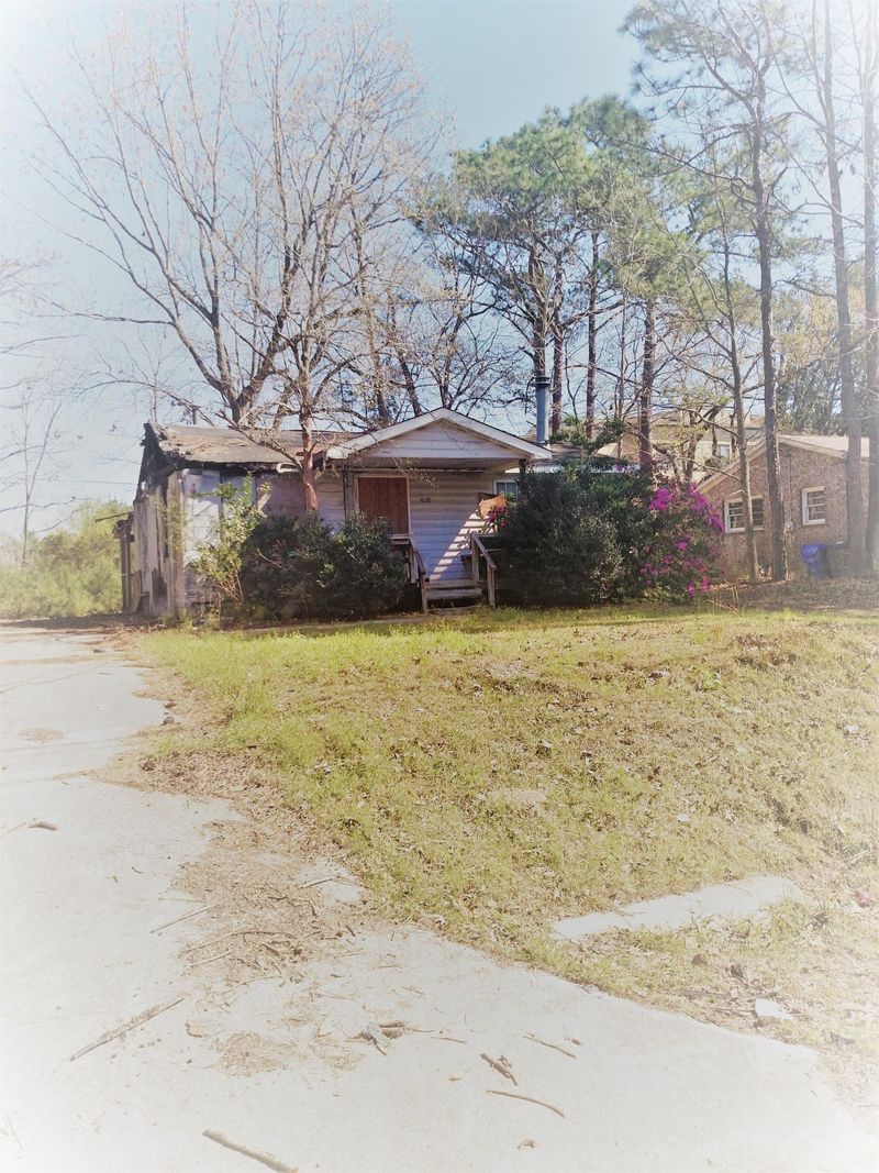 7622 E Oakridge Cir, North Charleston, SC 29420