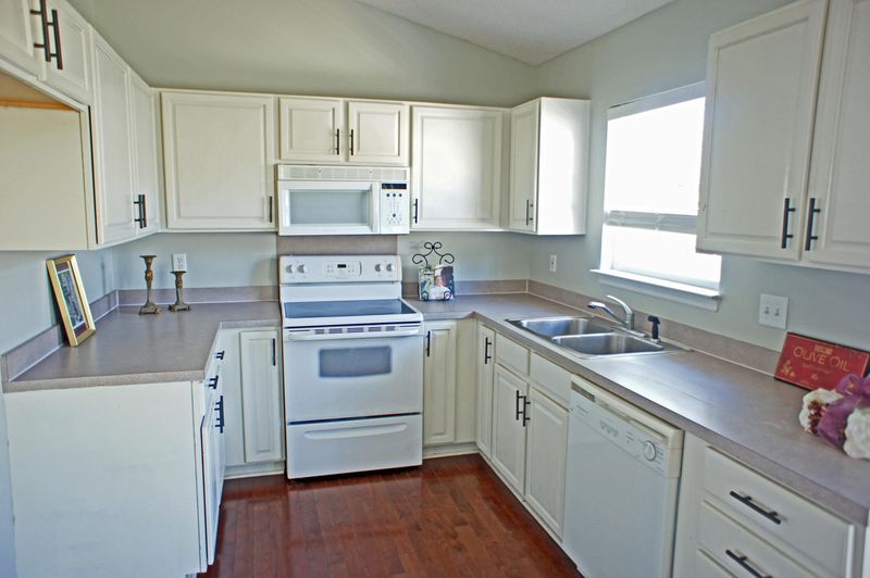 1225 Millbrook Rd, Summerville, SC 29483