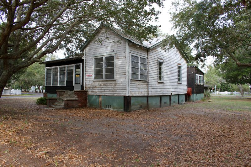 2650 Jasper Blvd, Sullivans Island, SC 29482