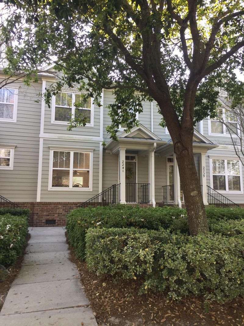 2241 Daniel Island Dr, Daniel Island, SC 29492