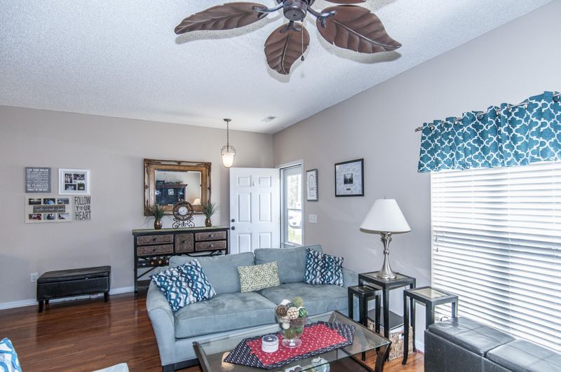 129 Broad River Dr, Summerville, SC 29485