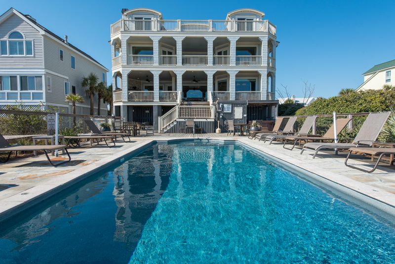 622 Ocean Blvd, Isle Of Palms, SC 29451