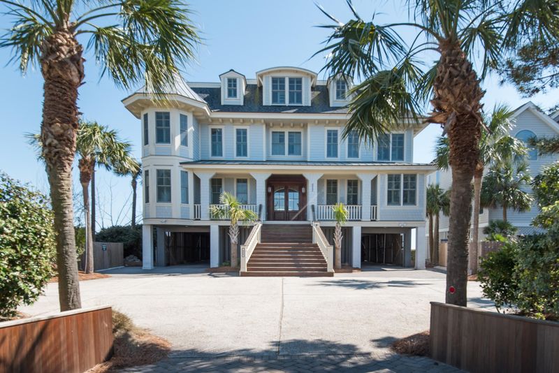 622 Ocean Blvd, Isle Of Palms, SC 29451