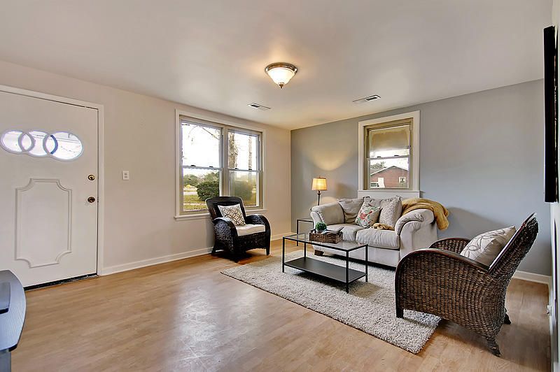 1823 Old Parsonage Rd, Charleston, SC 29414