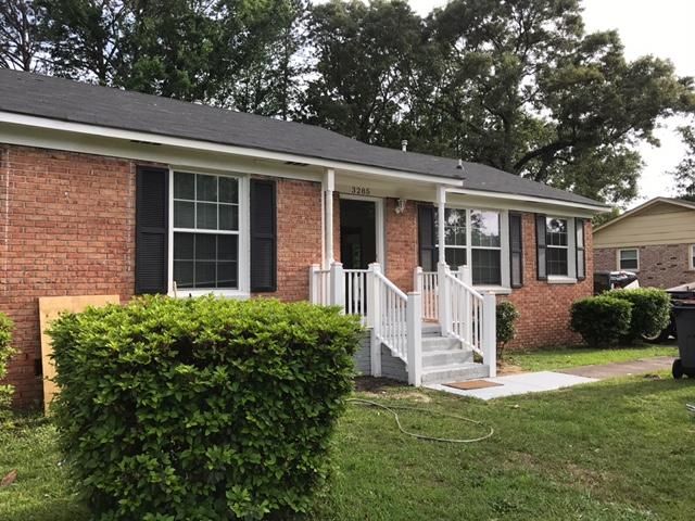 3285 Stonehaven Dr, North Charleston, SC 29420