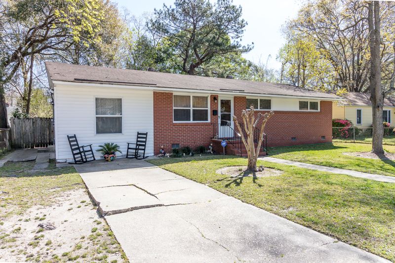 2639 Lilac Ave, North Charleston, SC 29405