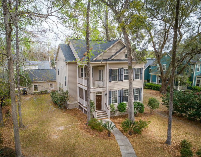 8557 Refuge Point Cir, Charleston, SC 29420