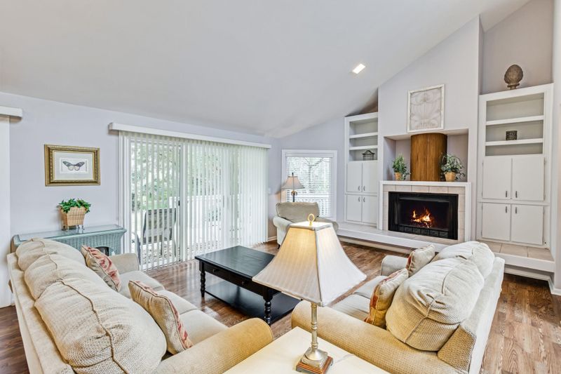 38 Fairway Oaks Ln, Isle Of Palms, SC 29451