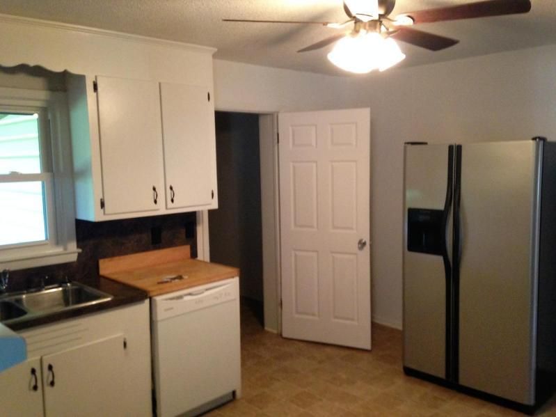 1443 Kemper Ave, Charleston, SC 29412