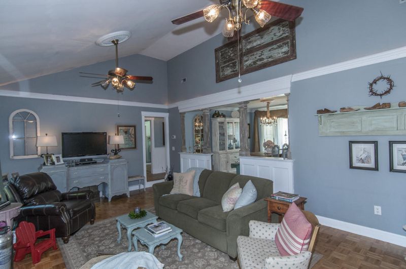 119 Summercourt Dr, Summerville, SC 29485