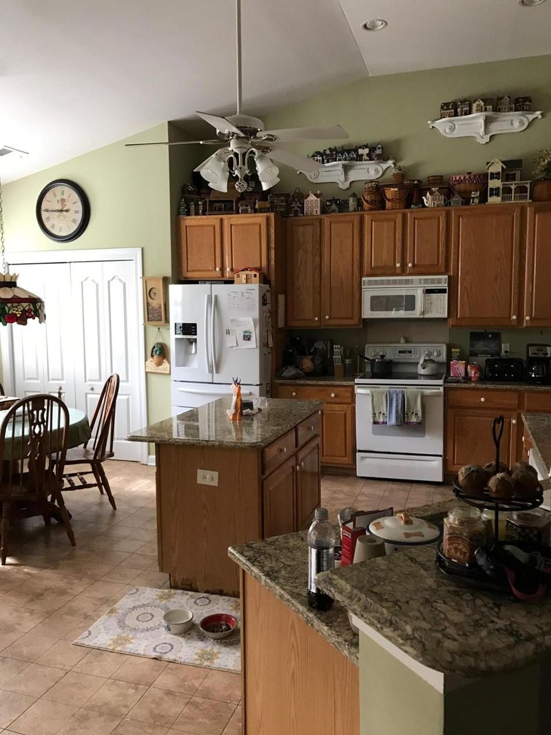 1228 Palmetto Peninsula Dr, Mount Pleasant, SC 29464