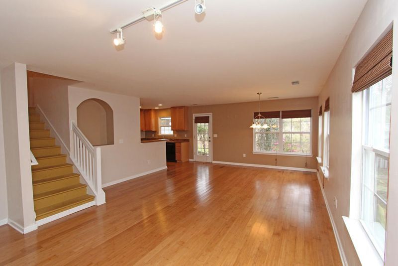 253 Larissa Dr, Charleston, SC 29414