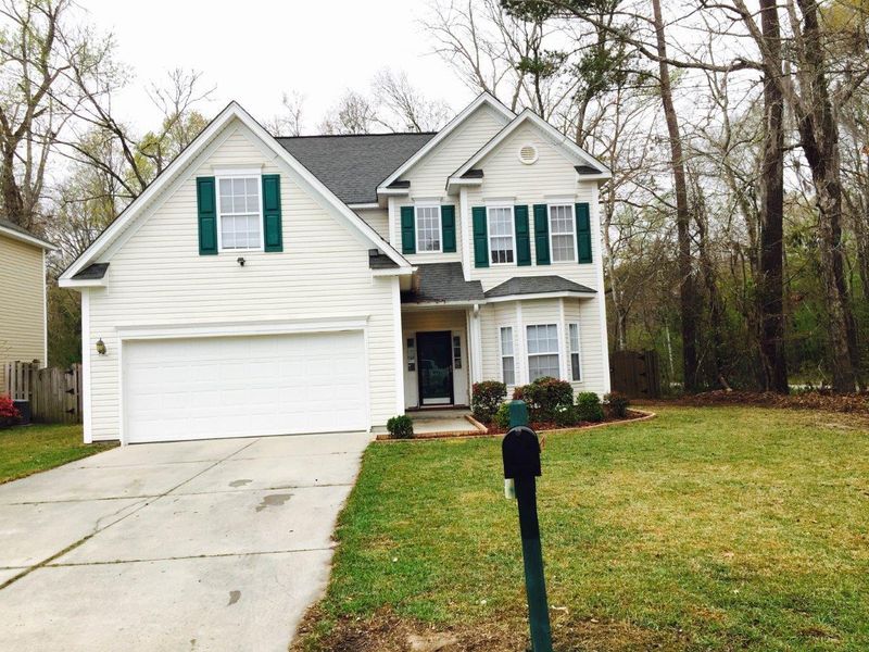 100 Sarmiento Ln, Summerville, SC 29483