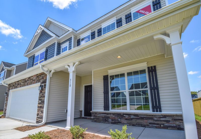 310 Silverleaf Ln, Moncks Corner, SC 29461
