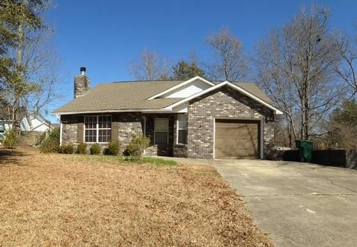 309 Camelot Dr, Goose Creek, SC 29445