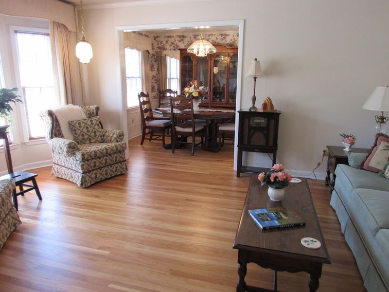2448 Vistavia Rd, North Charleston, SC 29406
