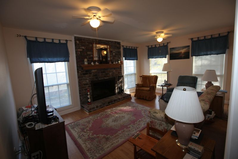 103 Dunbury Dr, Summerville, SC 29485