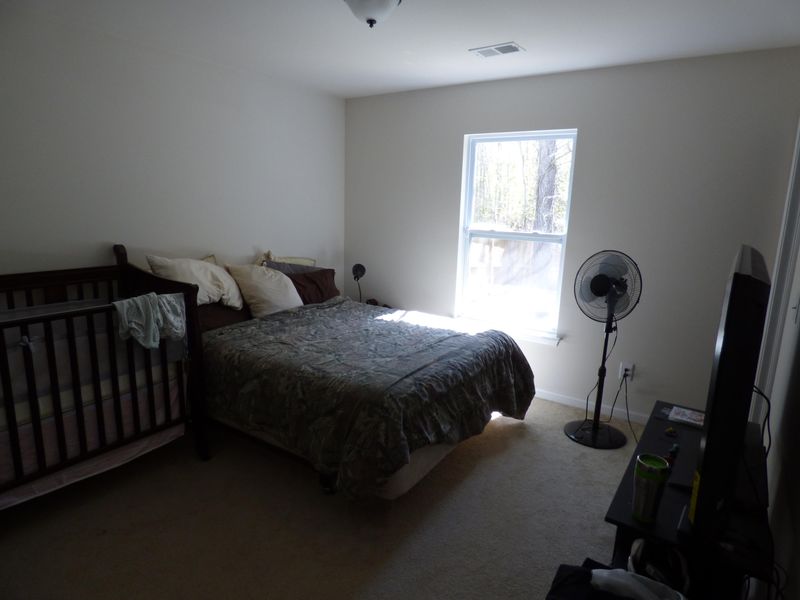 425 Savannah River Dr, Summerville, SC 29485