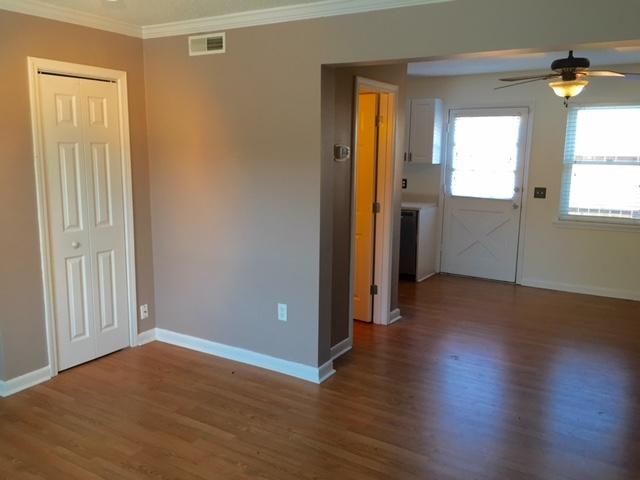 415 Parkdale Dr #13-D, Charleston, SC 29414