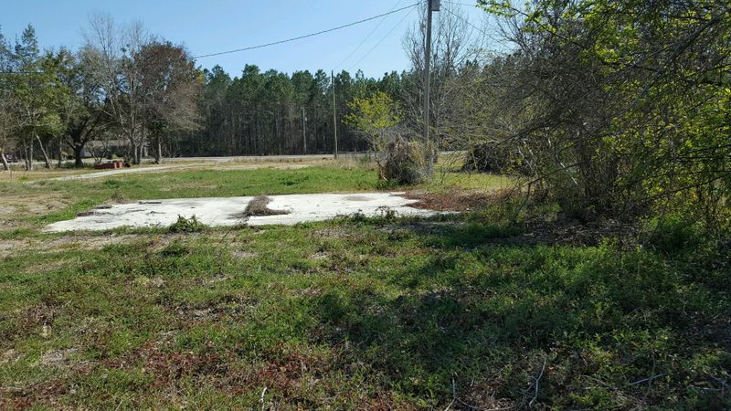 8160 N Highway 17, Mcclellanville, SC 29458