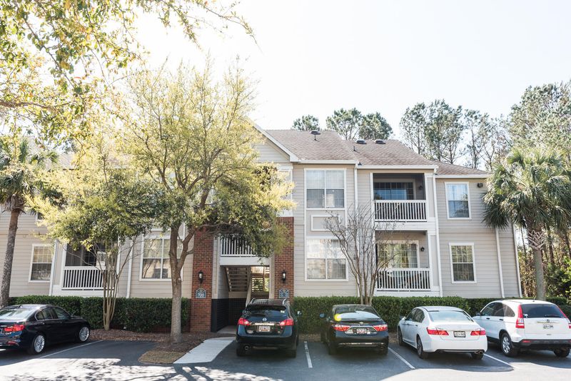 1600 Long Grove Dr #718, Mount Pleasant, SC 29464