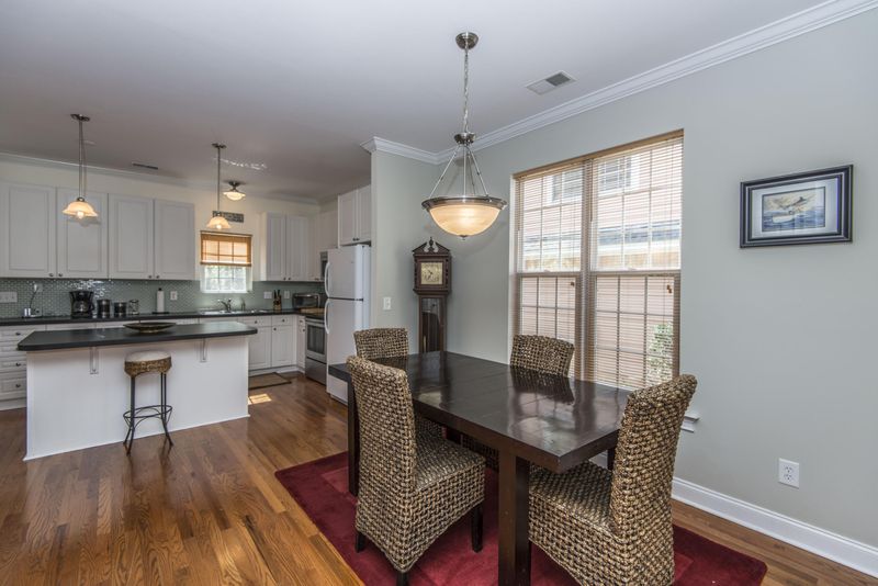 653 Fair Spring Dr, Charleston, SC 29414