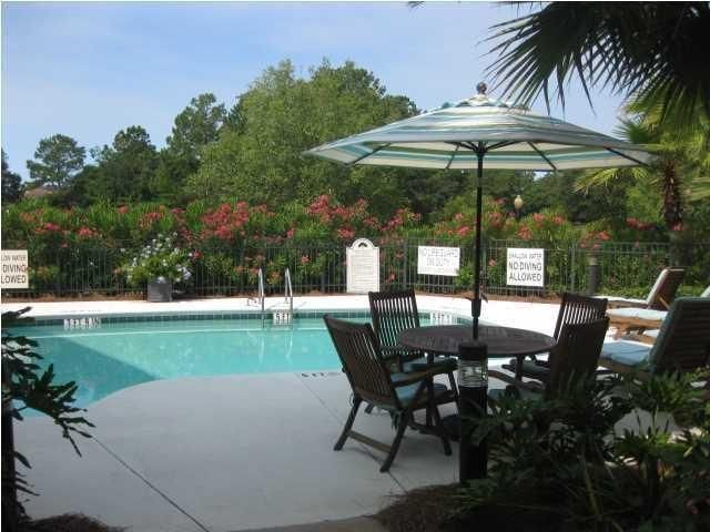 1479 Long Grove Dr #207, Mount Pleasant, SC 29464