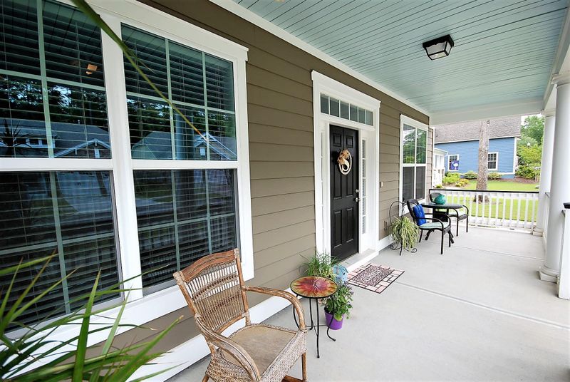 216 Weston Hall Dr, Summerville, SC 29483