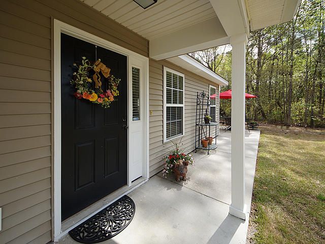 201 Moon Dance Ln, Summerville, SC 29483