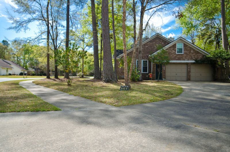 114 Queensbury Cir, Goose Creek, SC 29445