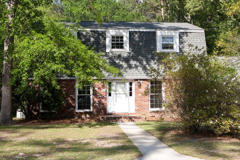 209 Mikel Dr, Summerville, SC 29485