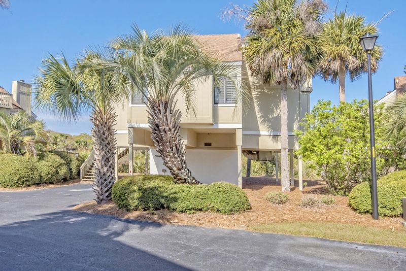 928 Sealoft Villa Dr, Seabrook Island, SC 29455