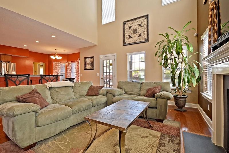 2004 Petersfield Place Dr, Charleston, SC 29412