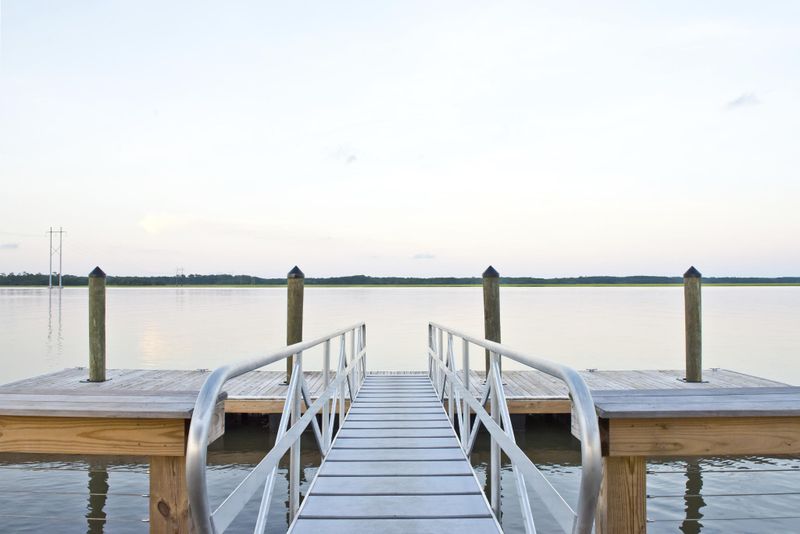 2734 Battle Trail Dr, Johns Island, SC 29455