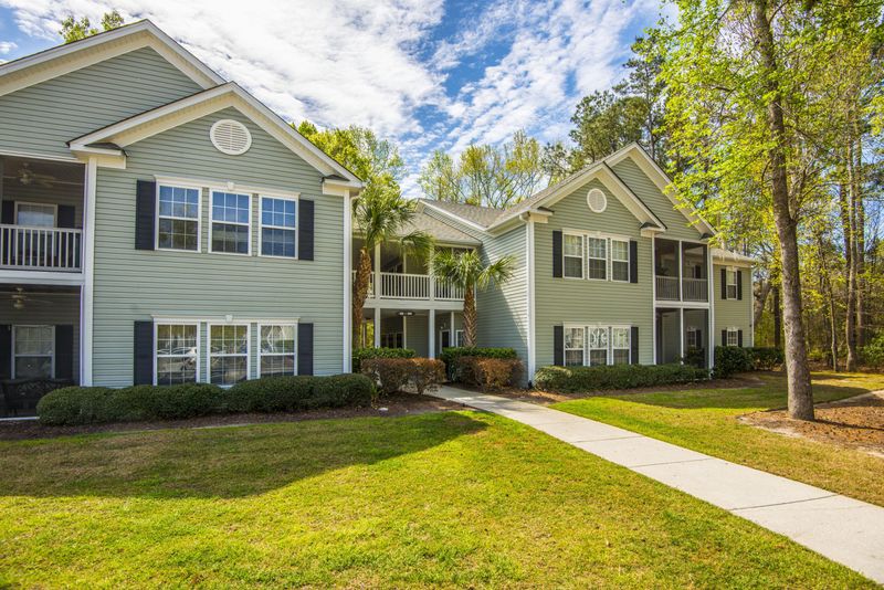 507 S Elgin Ct, Charleston, SC 29414