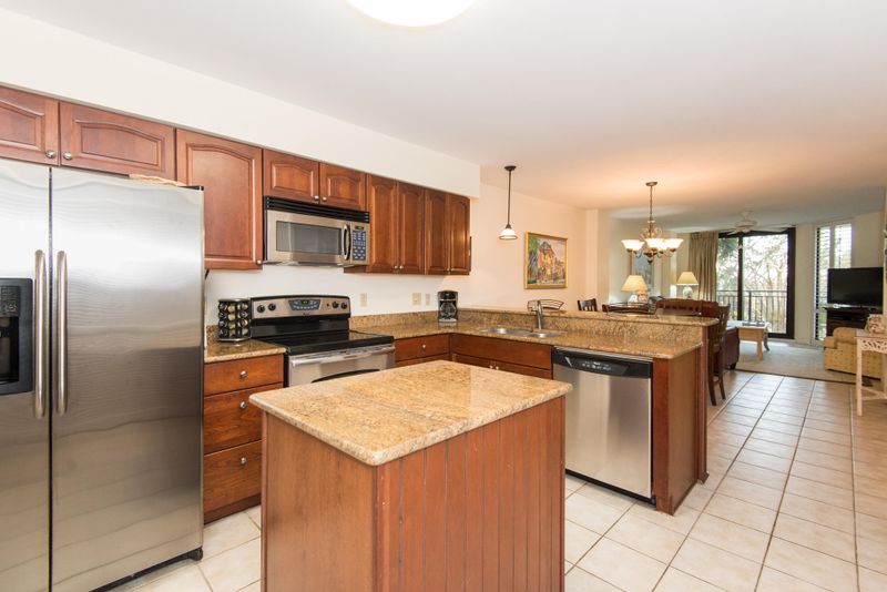 115 Shipwatch Villas #C, Isle Of Palms, SC 29451