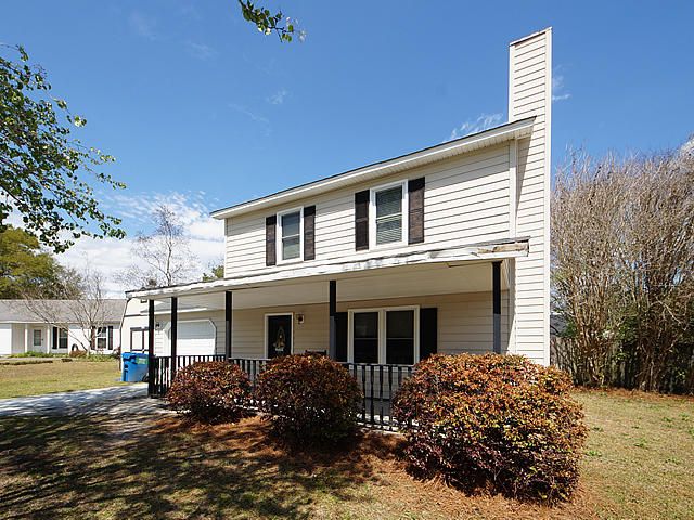 106 Carrie Ln, Summerville, SC 29483