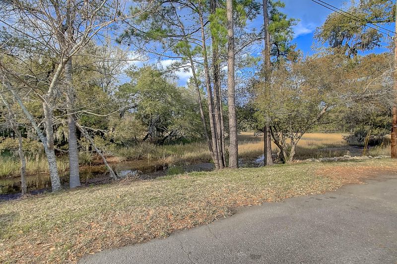 5 Garden Corner Ct, Charleston, SC 29407