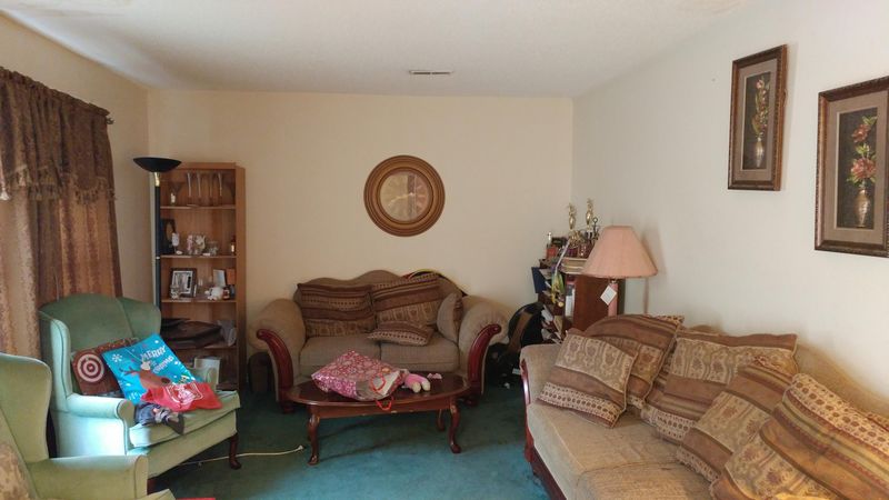 7644 Hillview Ln, North Charleston, SC 29420