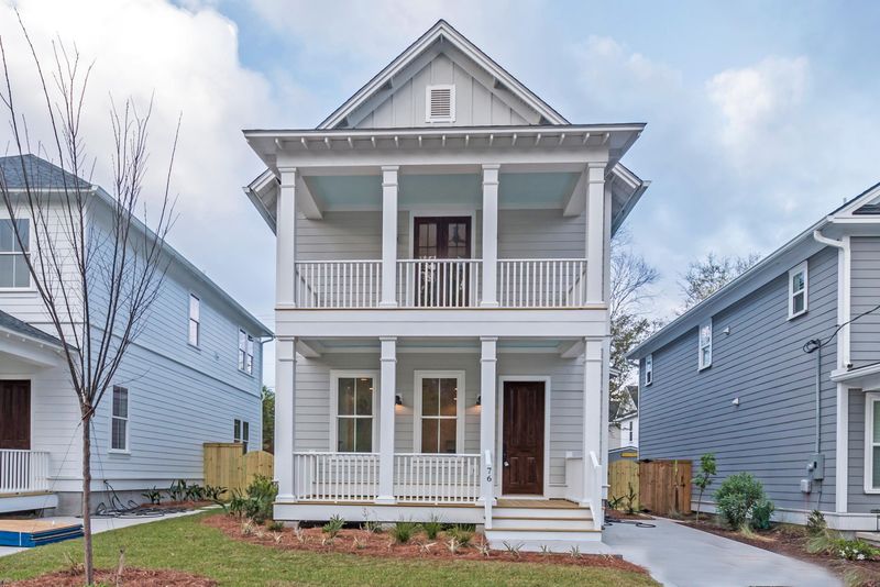 76 Vincent Dr, Mount Pleasant, SC 29464