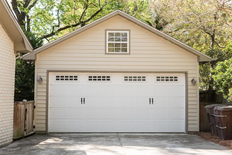 247 Molasses Ln, Mount Pleasant, SC 29464