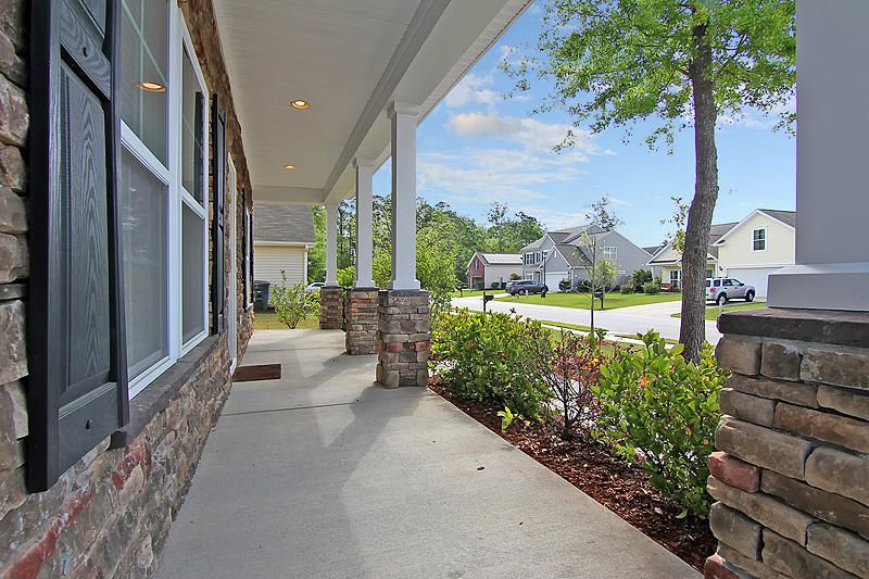8007 Indian Hill Dr, Hanahan, SC 29410