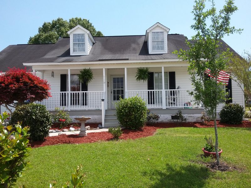 539 Beechcraft St, Charleston, SC 29407