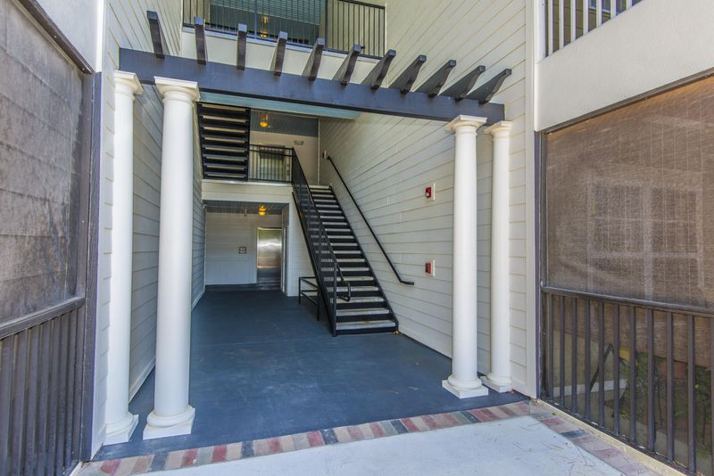 1021 Basildon Rd, Mount Pleasant, SC 29466