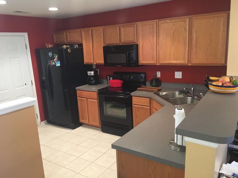 502 Poplar Grove Pl, Summerville, SC 29483