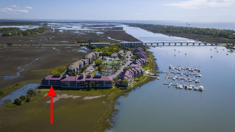 95 Mariners Cay Dr, Folly Beach, SC 29439