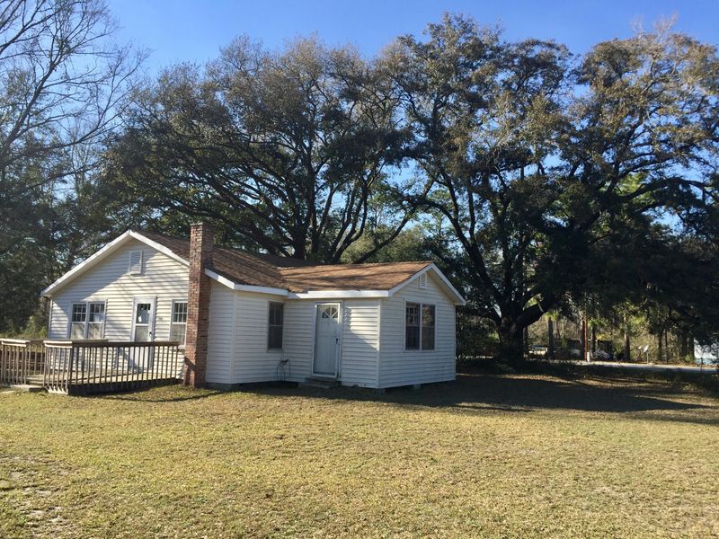 7563 Highway 162, Hollywood, SC 29449