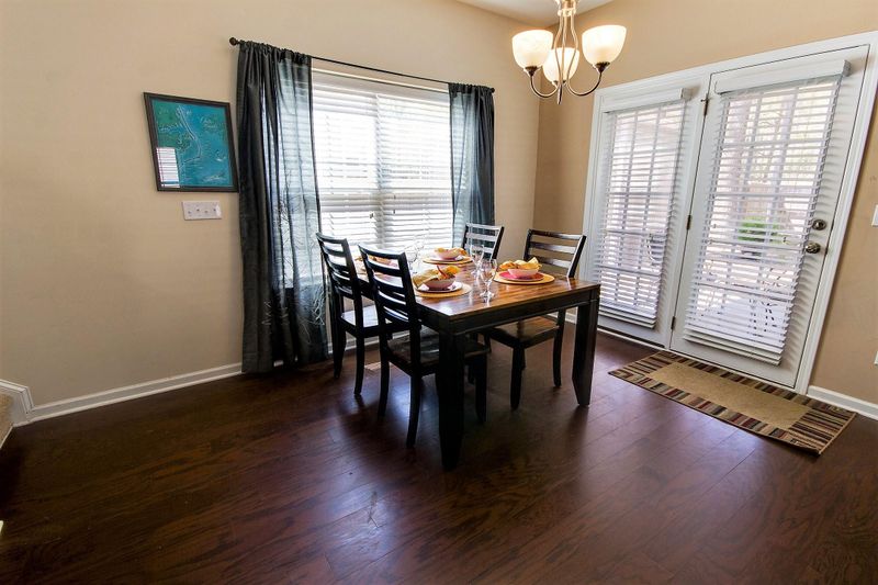 1827 Towne St, Johns Island, SC 29455