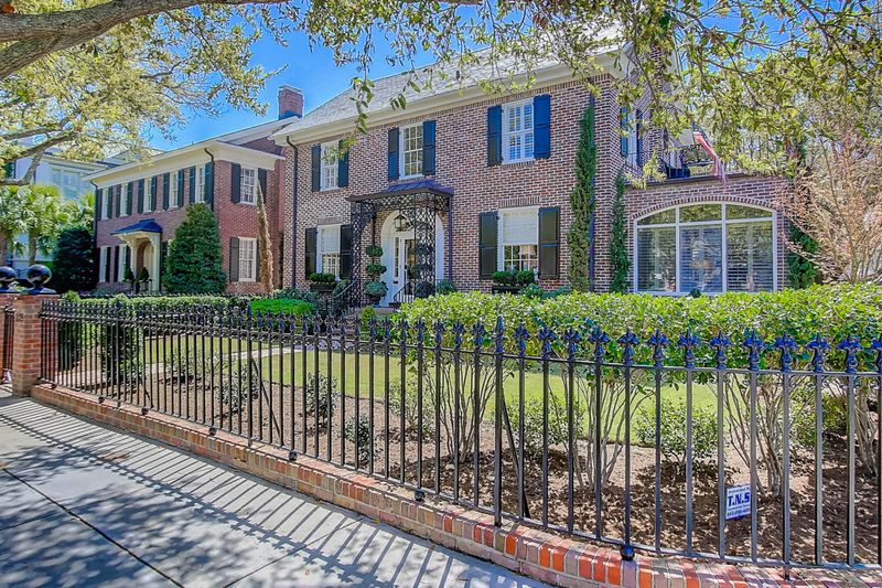 105 South Battery, Charleston, SC 29401