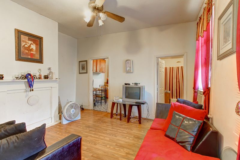 56 Nassau St, Charleston, SC 29403